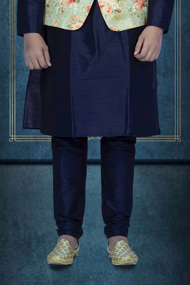 Blue Kurta Pyjama in Blended Fabric — view 3 of 6