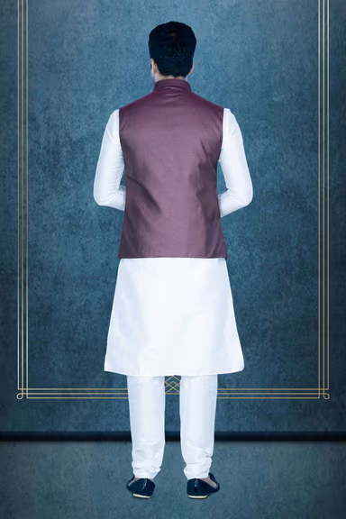White Kurta Pyjama in Blended Fabric — view 3 of 6