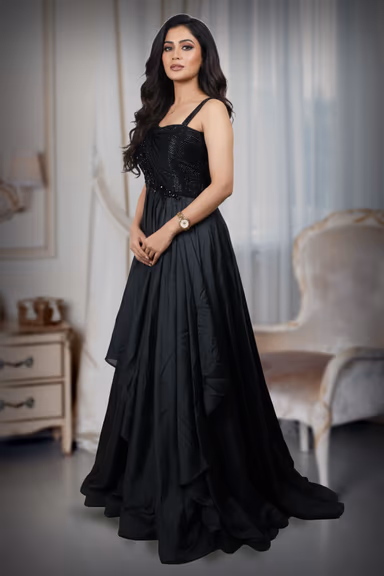 Black Gown Features Stone Details, Creating A Graceful And Luxurious Appearance — view 3 of 4