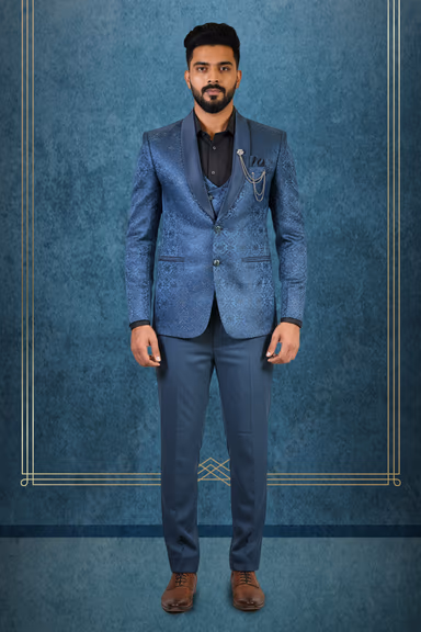 Elegant Men’s Three-Piece Suit In a Deep Navy Blue Palette — view 1 of 2