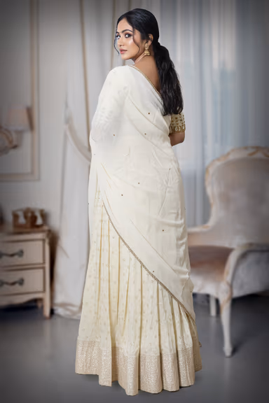 Elegant Off White Wedding Lehenga With Gold Embroidery And Plain Dupatta Suitable For Festive Functions — view 4 of 4