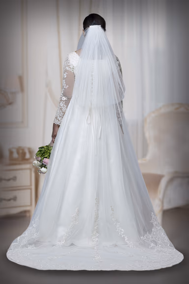 Dark ivory scallops  net veil — view 1 of 2