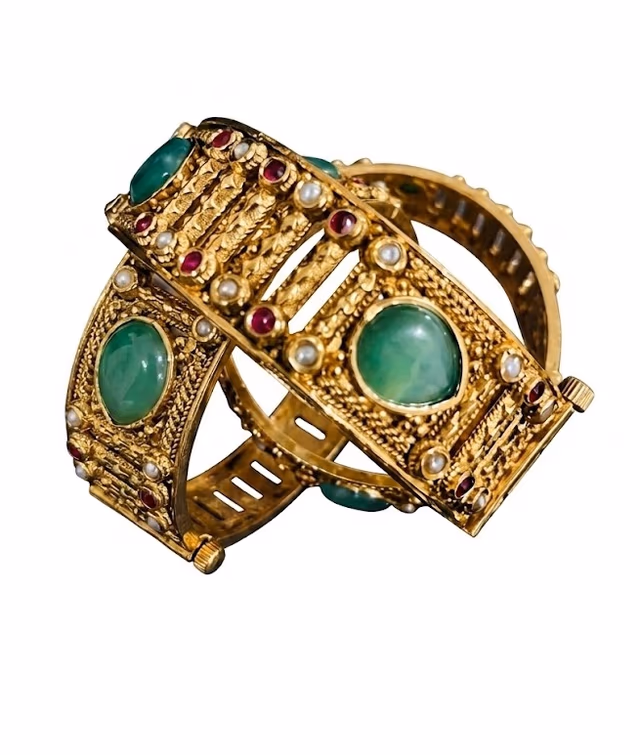 Features a broad silhouette with a reinforced inner rim for comfortable, long-duration wear during… — rent in Bangalore