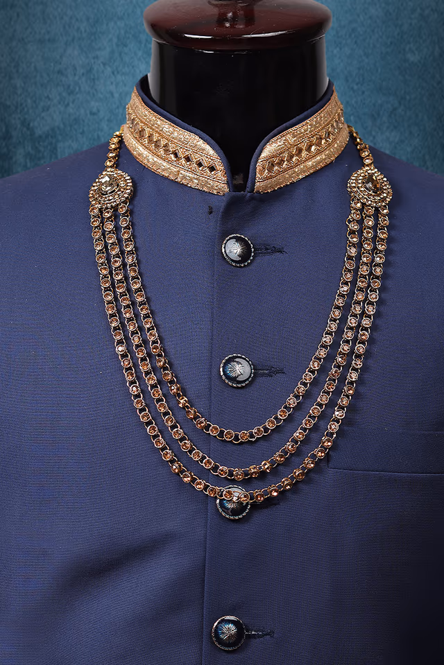 Golden Stone Mala With 3 layers And Oval Side Locket Details — rent in Coimbatore