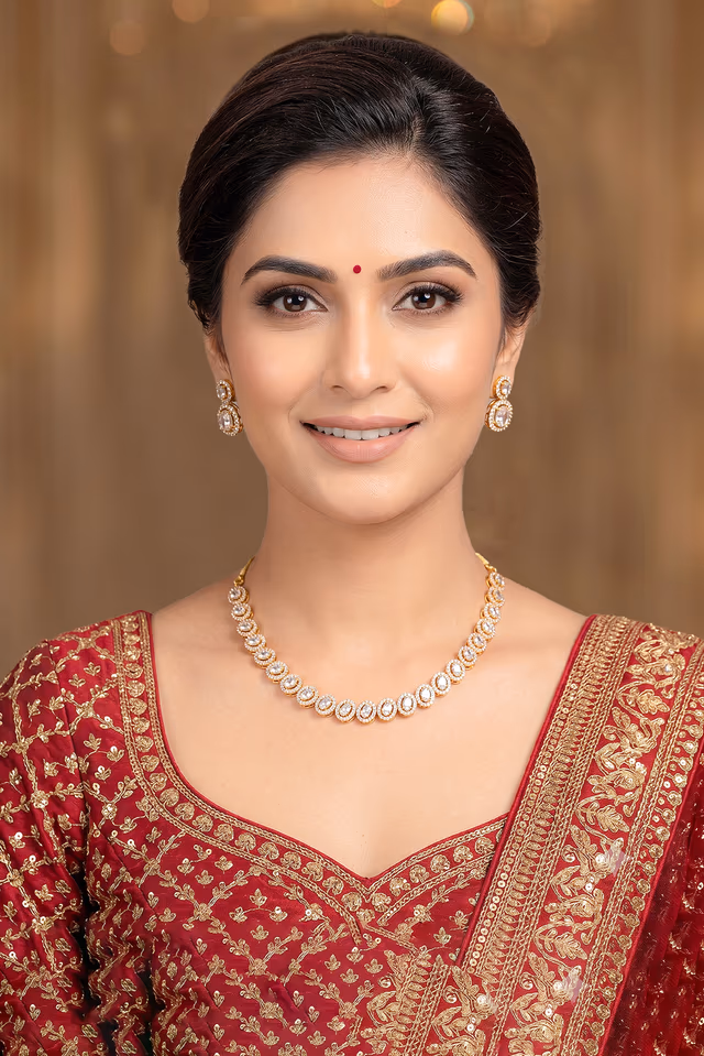 Classic Circle-Link Choker Set — rent in Edappally