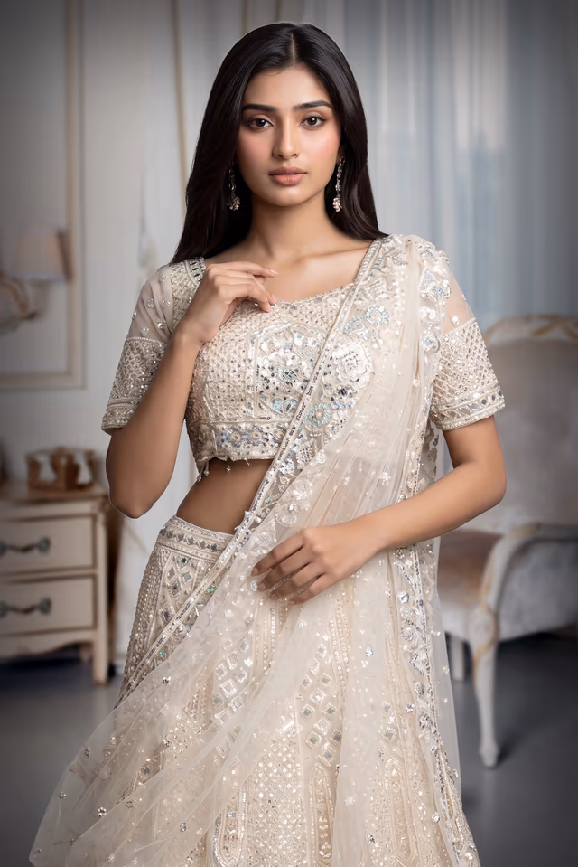 Off White Heavy Bridal Lehenga With Same Colour Dupatta — rent in Kochi