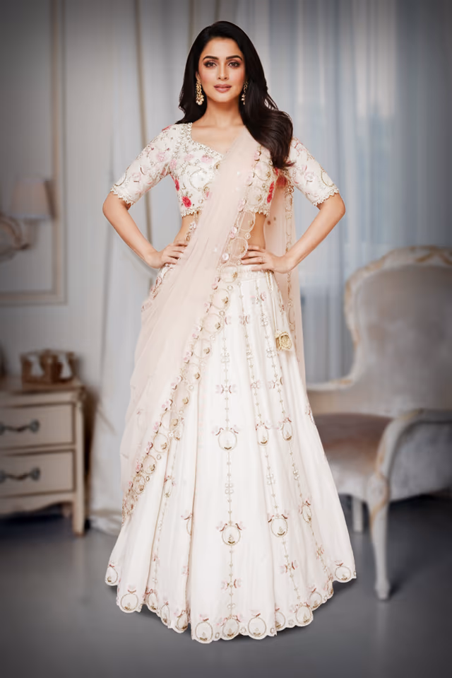 Swan White acrylic lehenga — back view, rent in Bangalore