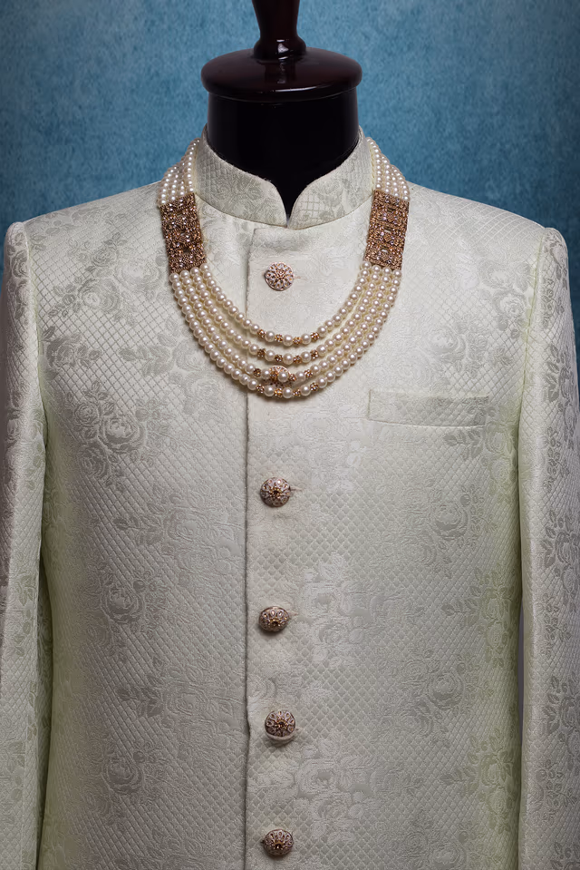 White and Matte Gold Colour Mothi Mala With Well Detailed Antique Block Lockets On Sides — rent in Calicut