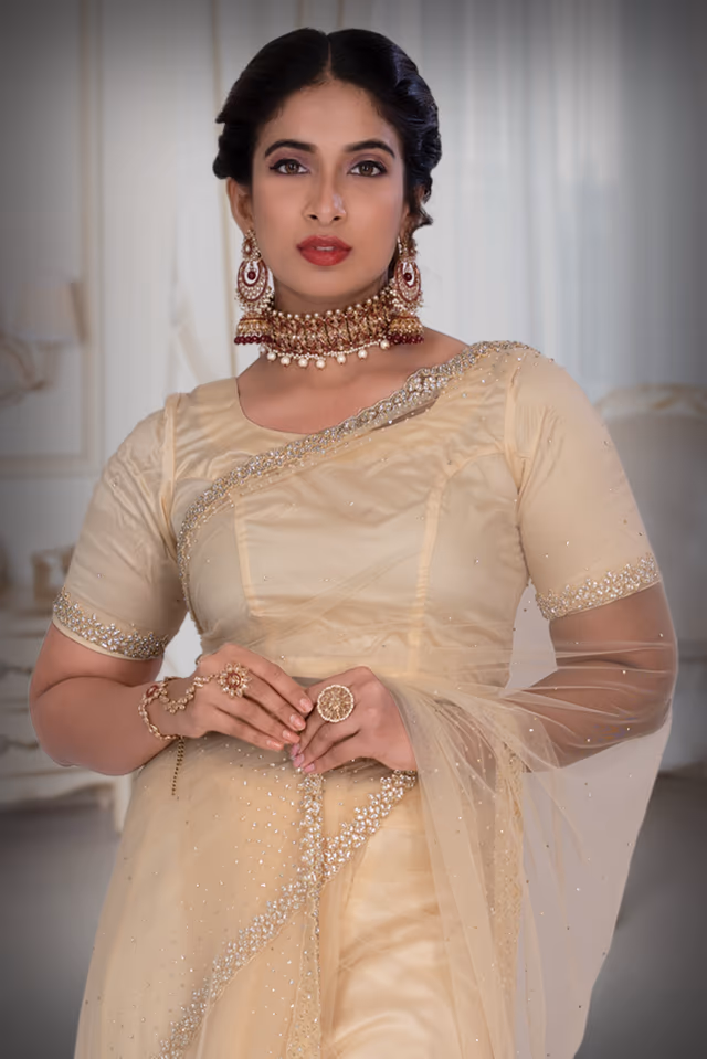 Cream  Net  Saree — rent in Calicut