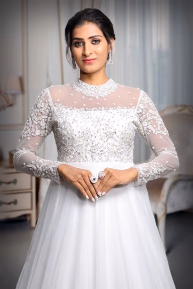 Handworked White Bridal Gown — rent in Calicut