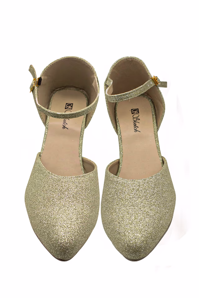 Women shimmer block heels — rent in Bangalore