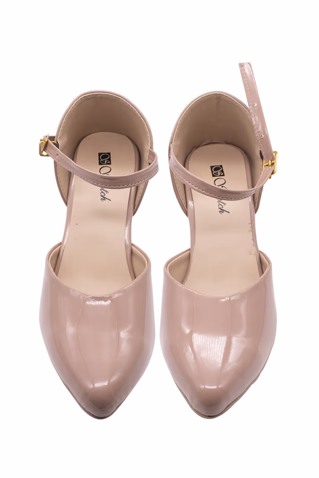 Women solid block heels — rent in Calicut